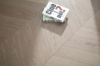 Oak wood M9605